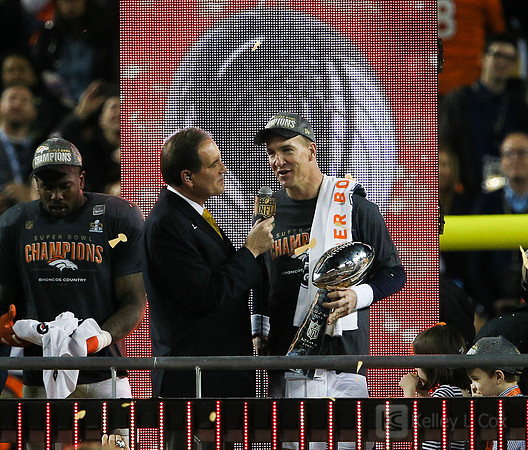 NFL: Super Bowl 50-Carolina Panthers vs Denver Broncos