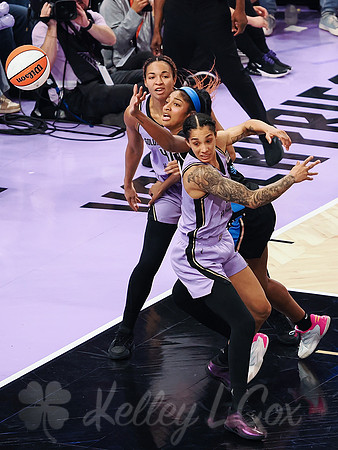 WNBA: Finals-Atlanta Dream at Golden State Valkyries