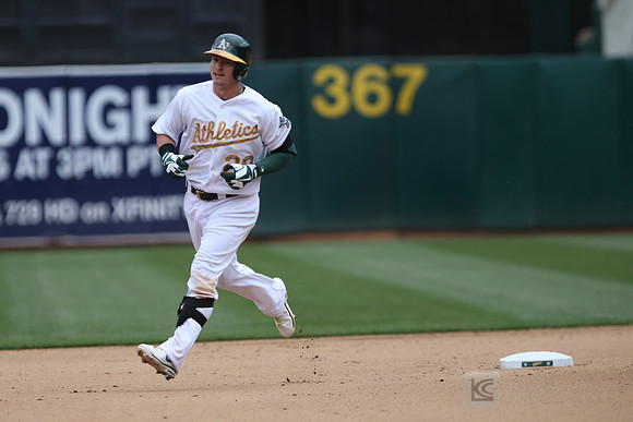 MLB: San Francisco Giants at Oakland Athletics