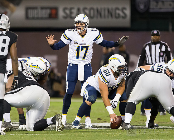 NFL: San Diego Chargers at Oakland Raiders