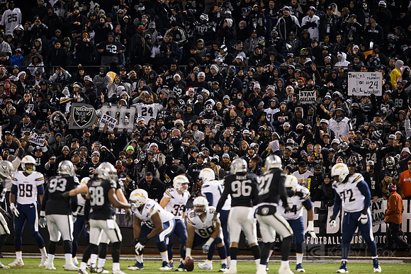 NFL: San Diego Chargers at Oakland Raiders