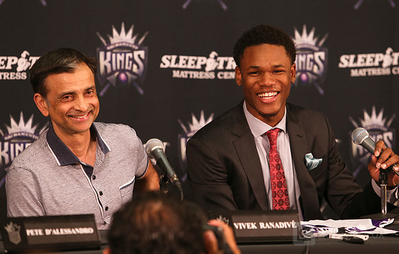 NBA: Sacramento Kings-Press Conference