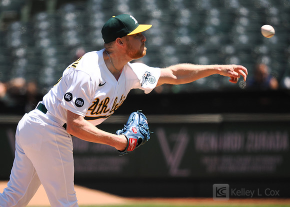 MLB: Atlanta Braves at Oakland Athletics