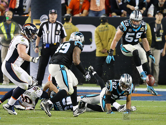 NFL: Super Bowl 50-Carolina Panthers vs Denver Broncos