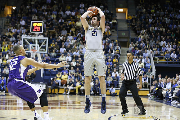 NCAA Basketball: Washington at California