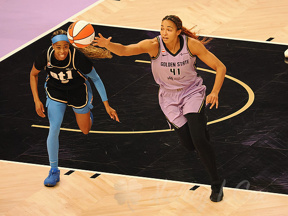 WNBA: Finals-Atlanta Dream at Golden State Valkyries