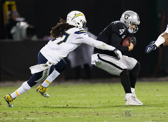 NFL: San Diego Chargers at Oakland Raiders