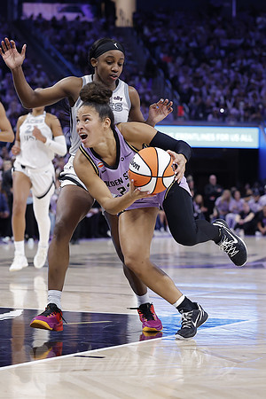 WNBA: Playoffs-Las Vegas Aces at Golden State Valkyries