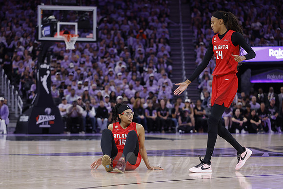 WNBA: Finals-Atlanta Dream at Golden State Valkyries