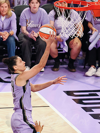 WNBA: Finals-Atlanta Dream at Golden State Valkyries