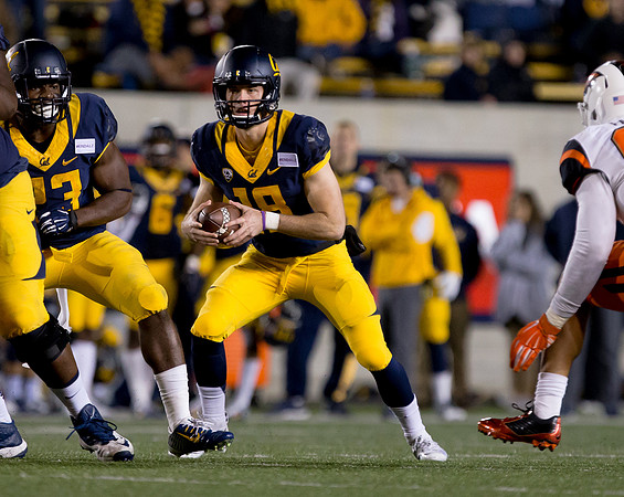 NCAA Football: Oregon State at California