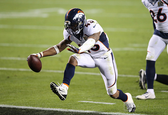 NFL: Super Bowl 50-Carolina Panthers vs Denver Broncos