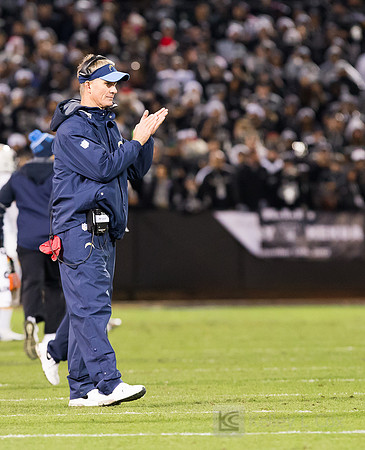 NFL: San Diego Chargers at Oakland Raiders