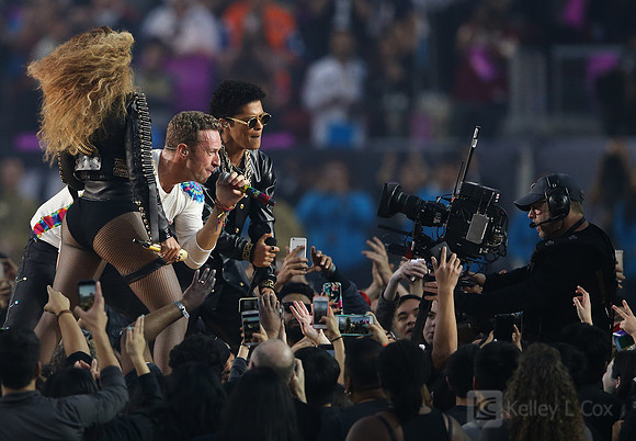 NFL: Super Bowl 50-Carolina Panthers vs Denver Broncos
