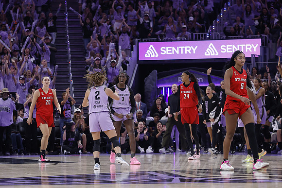 WNBA: Finals-Atlanta Dream at Golden State Valkyries