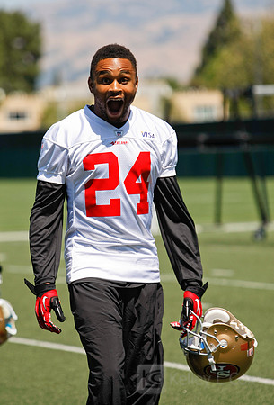 NFL: San Francisco 49ers-OTA