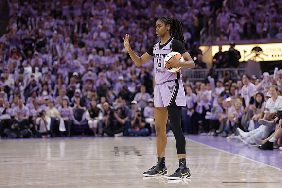 WNBA: Playoffs-Las Vegas Aces at Golden State Valkyries
