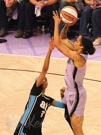 WNBA: Finals-Atlanta Dream at Golden State Valkyries