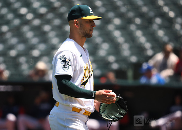MLB: Atlanta Braves at Oakland Athletics