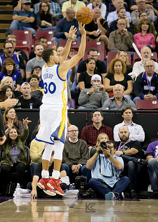 NBA: Golden State Warriors at Sacramento Kings