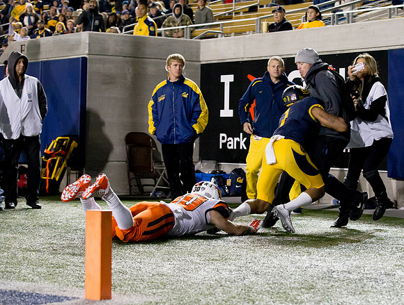 NCAA Football: Oregon State at California
