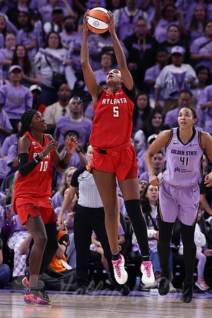 WNBA: Finals-Atlanta Dream at Golden State Valkyries