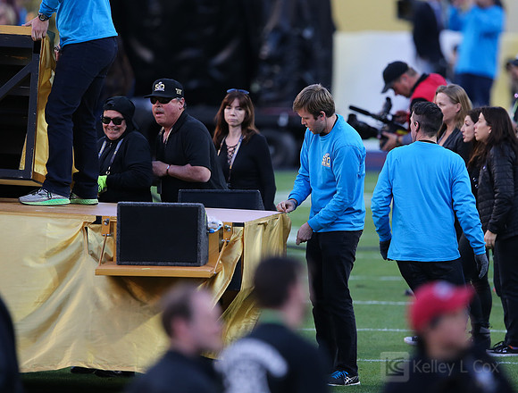 NFL: Super Bowl 50-Carolina Panthers vs Denver Broncos