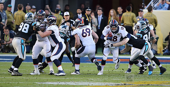 NFL: Super Bowl 50-Carolina Panthers vs Denver Broncos