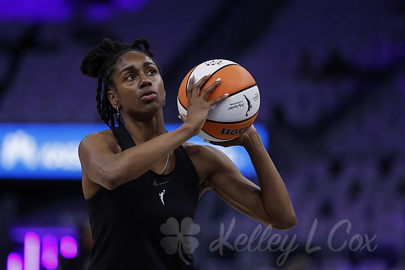WNBA: Playoffs-Las Vegas Aces at Golden State Valkyries