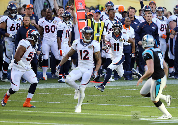 NFL: Super Bowl 50-Carolina Panthers vs Denver Broncos