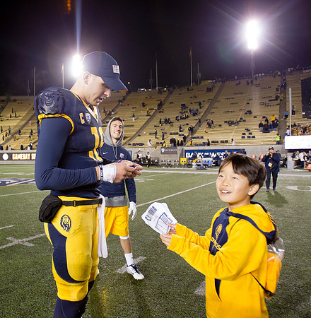 NCAA Football: Oregon State at California
