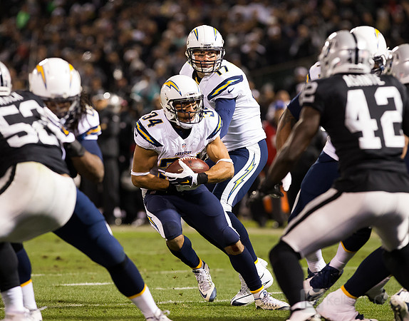 NFL: San Diego Chargers at Oakland Raiders