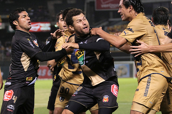 Soccer: Friendly-Pumas vs Monarcas