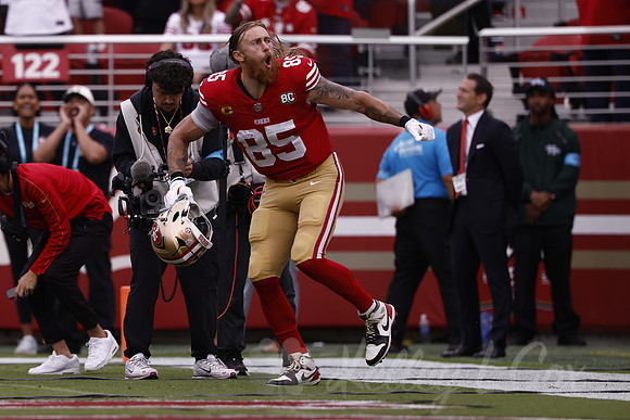 Dolphins 49ers Football