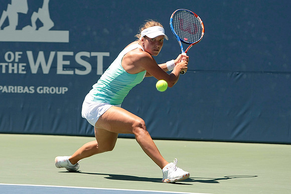 TENNIS: Bank of the West Classic-Radwanska vs Zahlavova Strycova