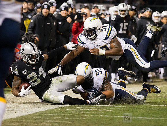 NFL: San Diego Chargers at Oakland Raiders