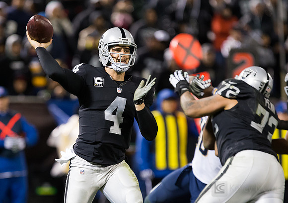 NFL: San Diego Chargers at Oakland Raiders