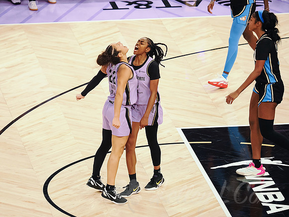 WNBA: Finals-Atlanta Dream at Golden State Valkyries