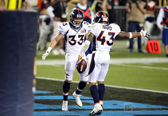 NFL: Super Bowl 50-Carolina Panthers vs Denver Broncos