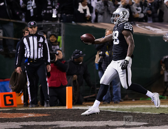 NFL: San Diego Chargers at Oakland Raiders