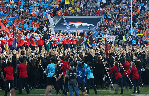 NFL: Super Bowl 50-Carolina Panthers vs Denver Broncos
