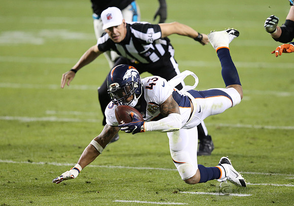NFL: Super Bowl 50-Carolina Panthers vs Denver Broncos