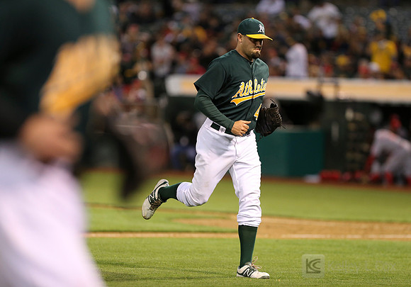 MLB: Cincinnati Reds at Oakland Athletics