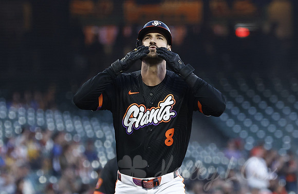San Francisco Giants designated hitter Bryce Eldridge (8)