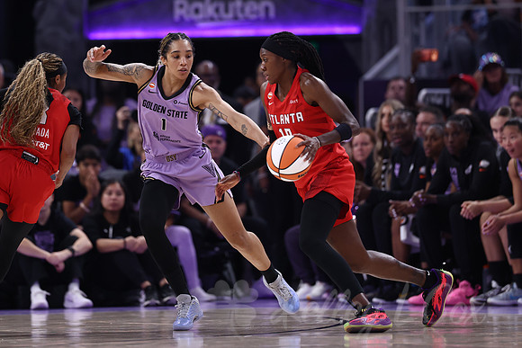 WNBA: Finals-Atlanta Dream at Golden State Valkyries