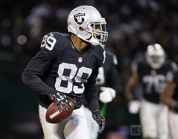 NFL: San Diego Chargers at Oakland Raiders