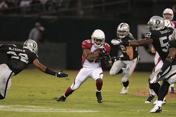 NFL: Preseason-Arizona Cardinals at Oakland Raiders
