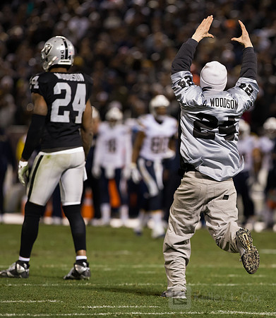NFL: San Diego Chargers at Oakland Raiders