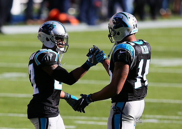 NFL: Super Bowl 50-Carolina Panthers vs Denver Broncos