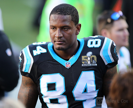 NFL: Super Bowl 50-Carolina Panthers vs Denver Broncos